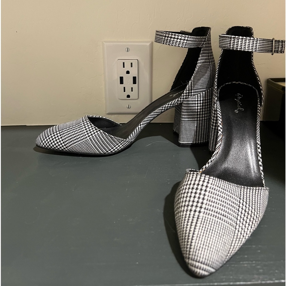 🌻New Gingham Heels🌻